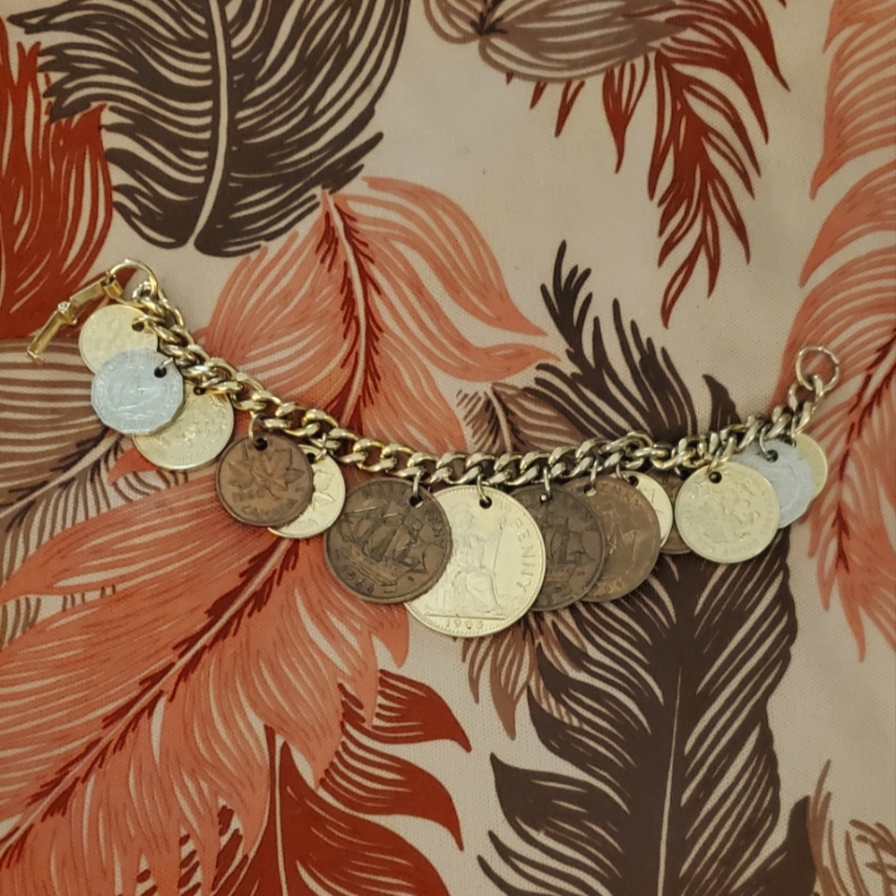 Multi coin bracelet 7 inches